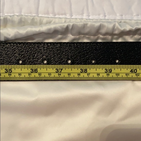 Authentic Gucci Belt - Picture 8 of 9
